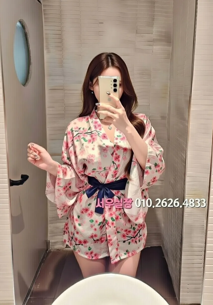 율량동 다국적노래방 프리미엄 라인업 32번 프로필