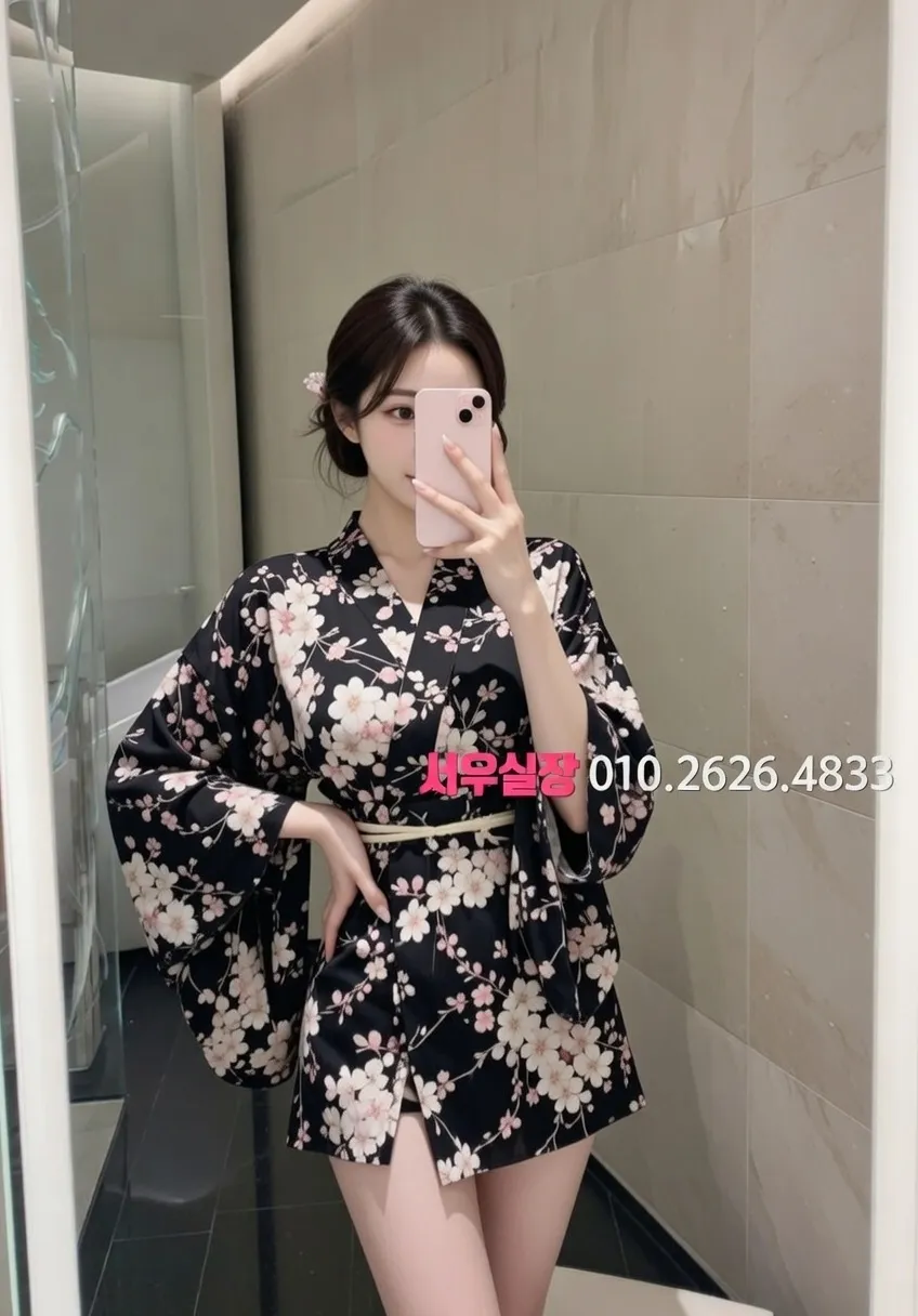 율량동 미러룸 프리미엄 라인업 6번 프로필